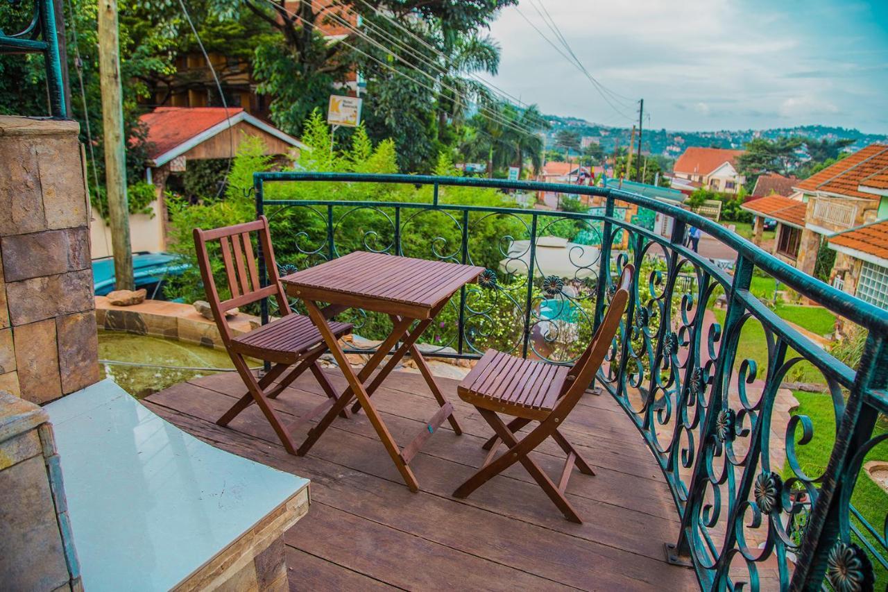 Shangri-La Hotel Muyenga Bugolobi ภายนอก รูปภาพ