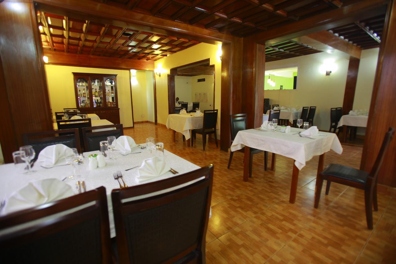 Shangri-La Hotel Muyenga Bugolobi ภายนอก รูปภาพ